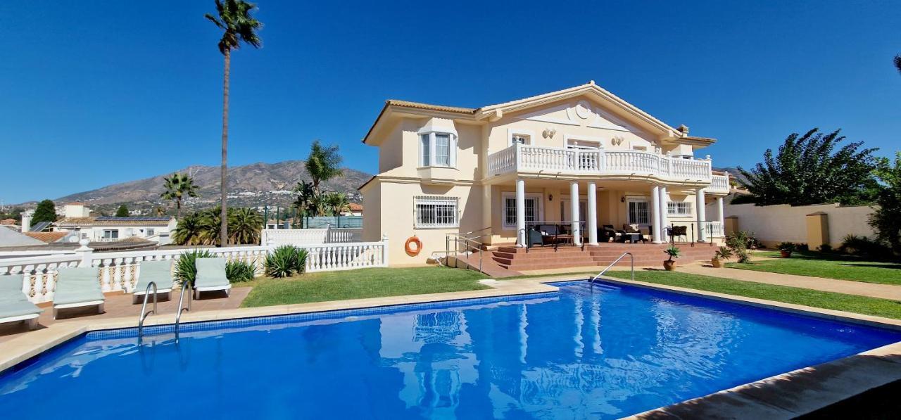 Golden Villa Costa Del Sol - Big Private Pool - Bbq - Good Location Фуэнхирола Экстерьер фото